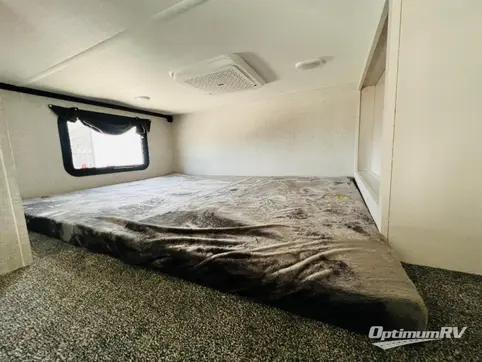 2024 CrossRoads Hampton HP390PVL RV Photo 3