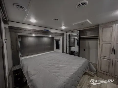 2024 Keystone Avalanche 390DS RV Photo 4