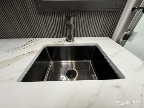 2025 Keystone Alpine Avalanche Edition 380LT RV Photo 3