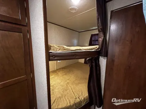 2017 Jayco Jay Flight 27BHS RV Photo 3