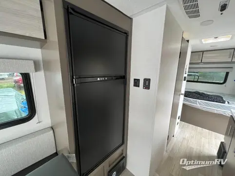 2023 KZ Escape E17 HATCH RV Photo 4