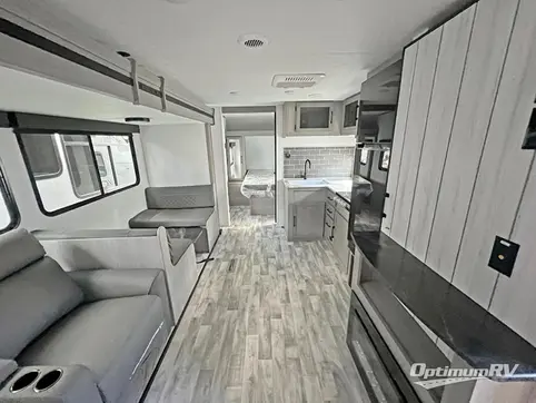 2024 Dutchmen Kodiak SE 26SRB RV Photo 2