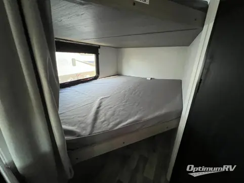 2024 Dutchmen Kodiak SE 22SE RV Photo 2