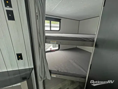 2023 Dutchmen Kodiak SE 27SBH RV Photo 4
