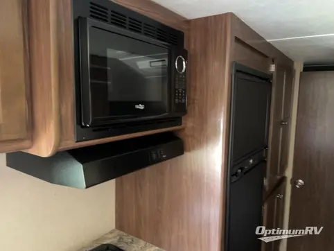 2018 Dutchmen Coleman Light LX 2155BH RV Photo 3