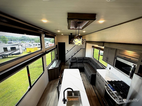 New 2025 Keystone Residence 40CLDL Featured Photo