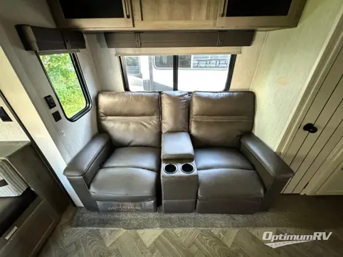 2022 Palomino Puma 315BHTS RV Photo 3