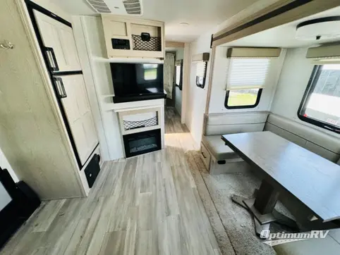 2021 Forest River Flagstaff Micro Lite 25FKS RV Photo 2