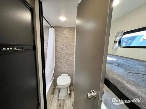 2024 KZ SPORTSMEN CLASSIC 180BH RV Photo 3
