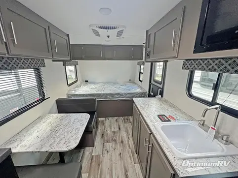 2024 KZ SPORTSMEN CLASSIC 180BH RV Photo 3