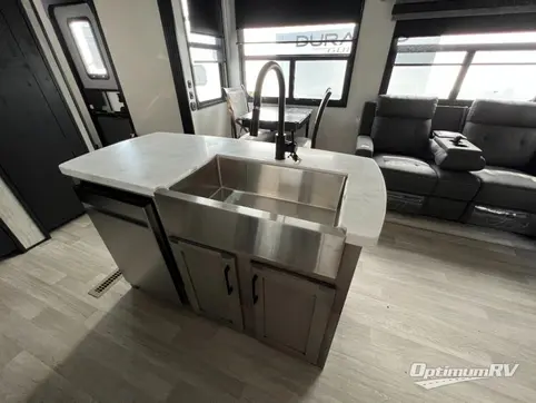 2024 KZ Durango Gold G382MBQ RV Photo 4