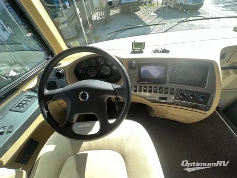 2013 Tiffin Phaeton 40 QBH RV Photo 2