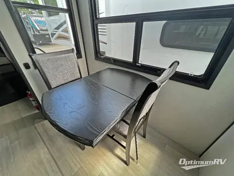 2023 KZ Durango Gold G387FLF RV Photo 4