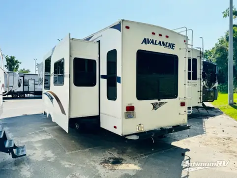 2012 Keystone Avalanche 290RL RV Photo 2