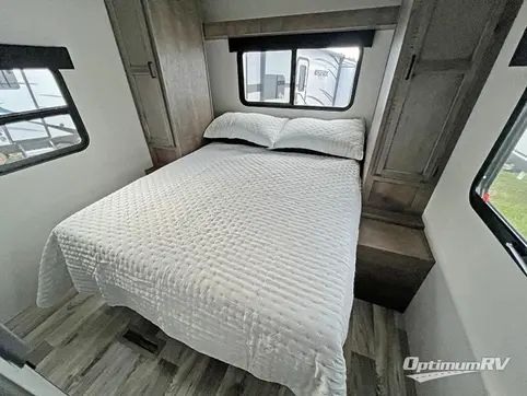 2024 Venture SportTrek ST251VFK RV Photo 4