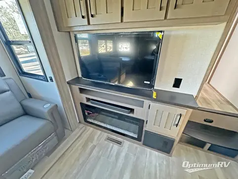 2024 KZ Durango Half-Ton D286BHD RV Photo 3