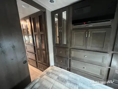 2023 NeXus Wraith 34W RV Photo 2