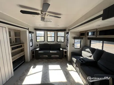2024 Palomino Puma Destination 37PFL RV Photo 2