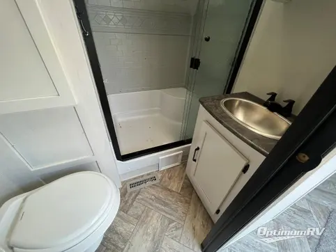 2024 Palomino Puma Destination 37PFL RV Floorplan Photo