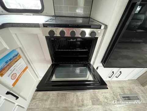 2024 Palomino Puma 29BHQB RV Photo 3