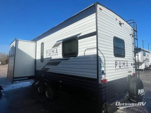 2024 Palomino Puma 22FKQ RV Photo 2