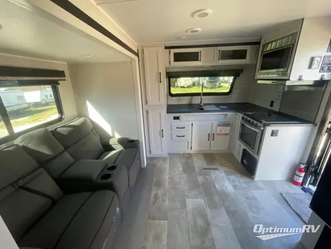 2024 Palomino Puma 22FKQ RV Photo 3