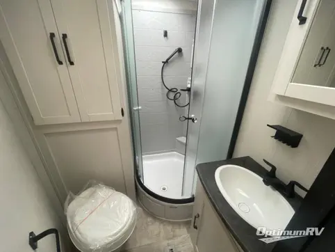 2024 Palomino Puma 22FKQ RV Photo 4