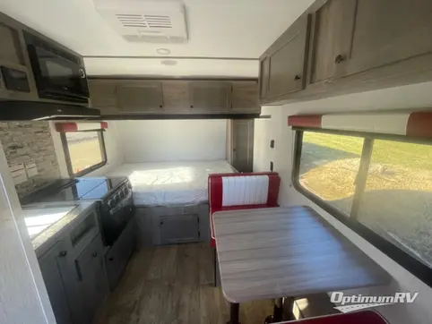2024 Sunset Park Sun Lite 16BH RV Photo 2