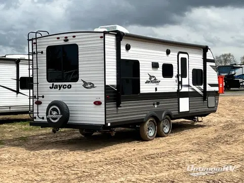 2017 Jayco Jay Flight SLX 264BHW RV Photo 2