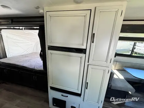 2021 Jayco Jay Feather X23E RV Photo 4