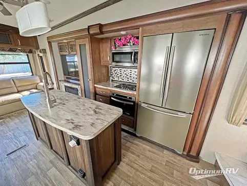 2018 Keystone Montana 3721RL RV Photo 3