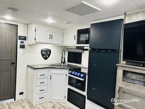 2022 Venture Stratus Ultra-Lite SR281VBH RV Photo 2