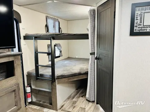 2022 Venture Stratus Ultra-Lite SR281VBH RV Photo 3