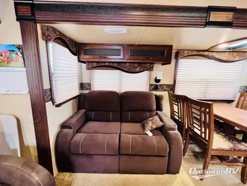 2014 Jayco Eagle HT 26.5RLS RV Photo 2