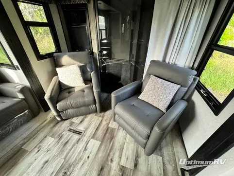 2022 KZ Durango Gold G358RPQ RV Photo 3