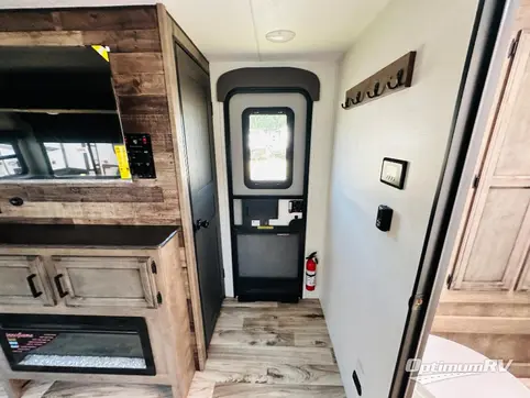 2024 Venture Stratus 261VRB RV Photo 4
