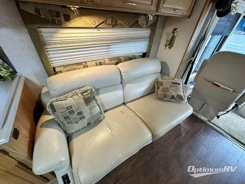 2003 Winnebago Journey 39 K RV Photo 3