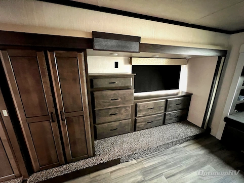 2022 Forest River Cedar Creek Champagne Edition 38EBS RV Photo 4