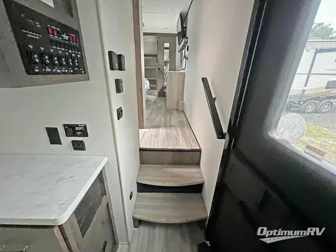 2021 Alliance Paradigm 365RD RV Photo 4