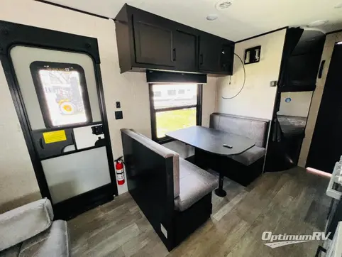 2022 Jayco Jay Flight SLX 8 264BH RV Photo 3
