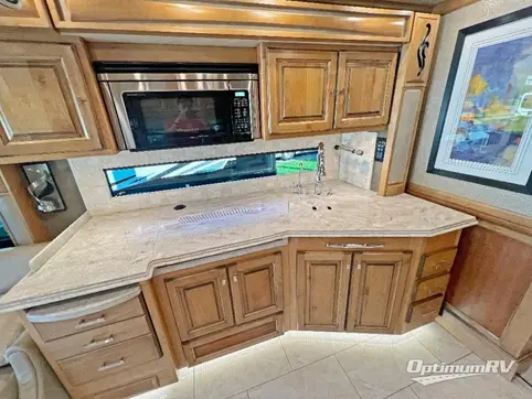 2019 Tiffin Phaeton 40 QBH RV Photo 3