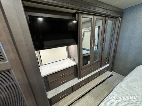 2022 Damon CHALLENGER 35MQ RV Photo 4