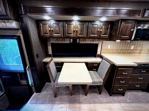 2017 Tiffin Allegro 34 PA RV Photo 3