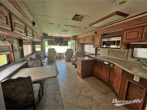 2007 Holiday Rambler Endeavor 40 SFT RV Photo 2