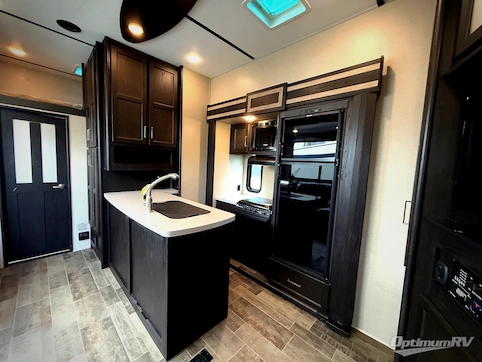 2017 Keystone Impact 361 RV Photo 2