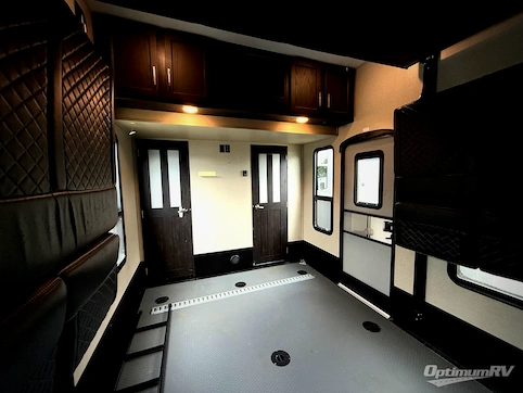 2017 Keystone Impact 361 RV Photo 3