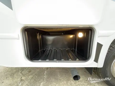 2022 Thor Four Winds 24F RV Photo 4