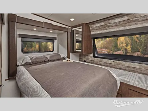 2021 Forest River XLR Hyper Lite 2513 RV Photo 3