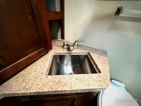 2018 Forest River Georgetown 5 Series 36B5 RV Photo 4