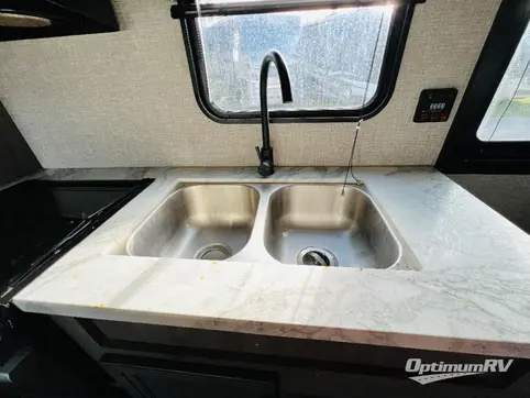 2022 Jayco Jay Flight SLX 8 264BH RV Photo 3